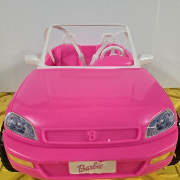 Vintage Mattel Barbie Hot Drivin' Sports Car Hot Pink 1998 Convertible - Picture 3 of 6